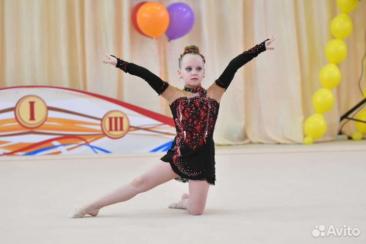 Купальник для художественной гимнастики