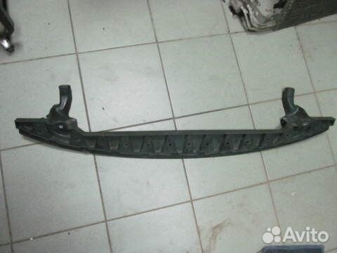 Усилитель переднего бампера Volkswagen Golf 5