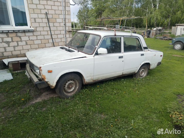 Продам ваз 2105 на запчасти
