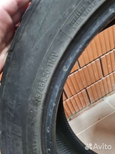 Toyo Proxes ST III 275/45 R20