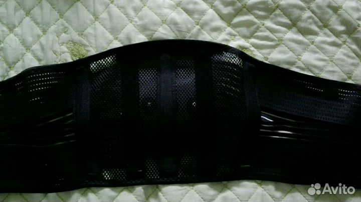 Продам новый фирменный турмалиновый пояс с магнита