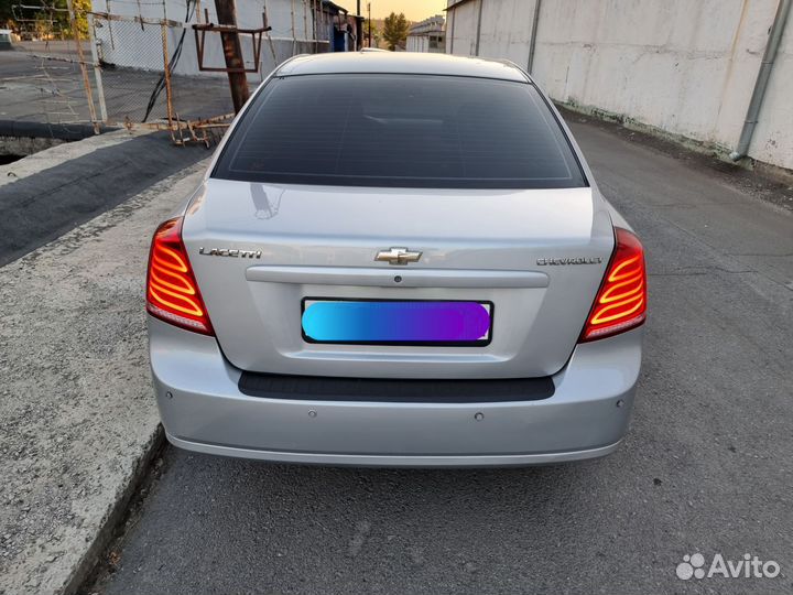 LED фонари на chevrolet lacetti седан