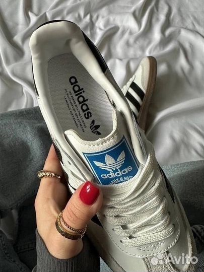 Кроссовки adidas samba