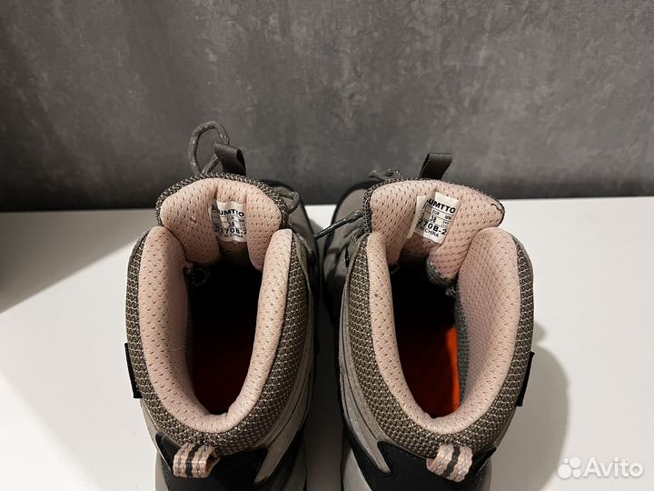 Треккинговые ботинки женские 38 (humtto)