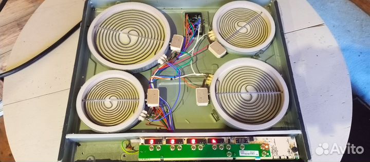 Запчасти на варочные панели Ariston,Indesit,Dexp