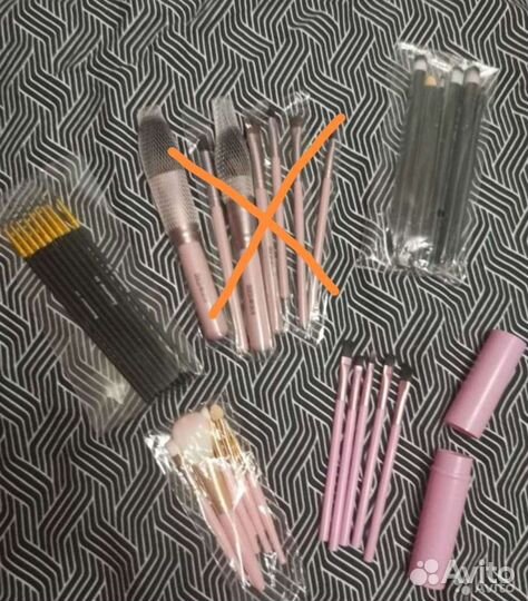 Кисти для макияжа, разных на подарок, новые