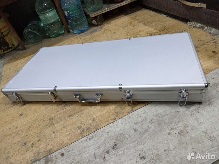 Кейс для музыкального инструмента