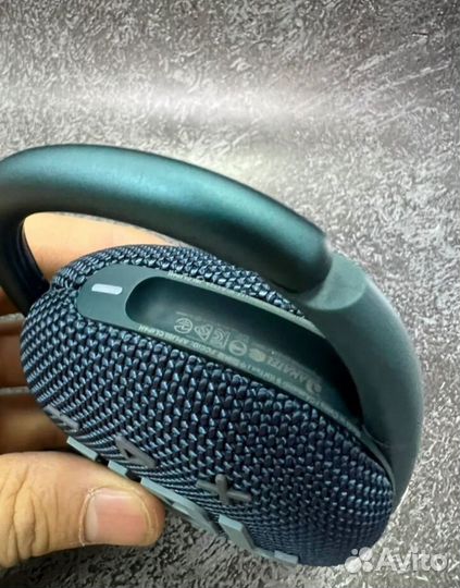 Колонка jbl clip 4