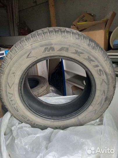 Maxxis Premitra Ice 5 SUV / SP5 165/65 R17