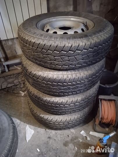Toyo Open Country A/T Plus 215/75 R15 100T
