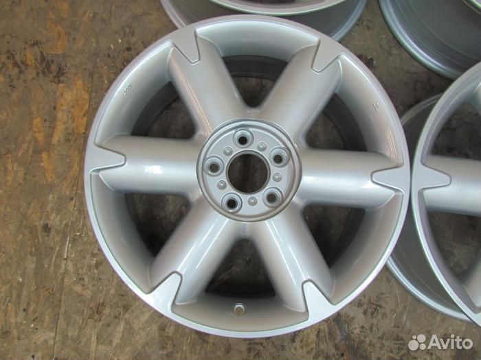 Диски Nissan R18 Литые 5x114.3 J7.5 CH