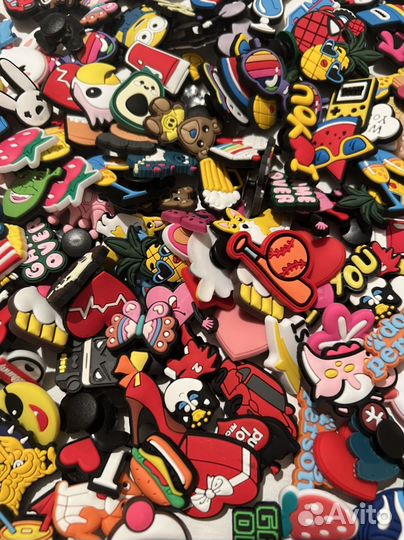 Джибитсы на Кроксы