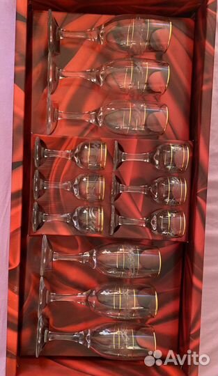 Набор бокалов