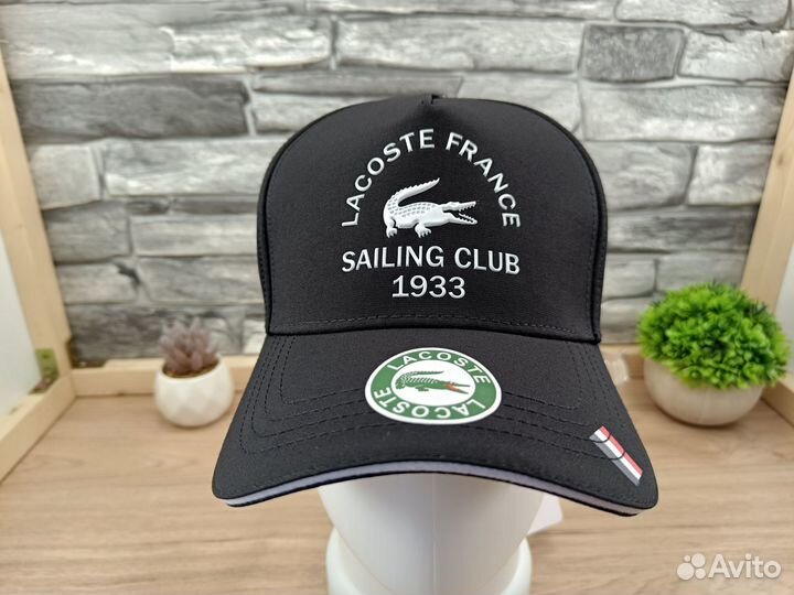 Кепка lacoste черная