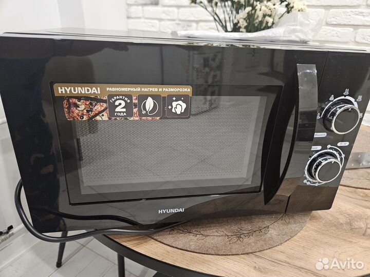 Свч микроволновая печь бу Hyundai