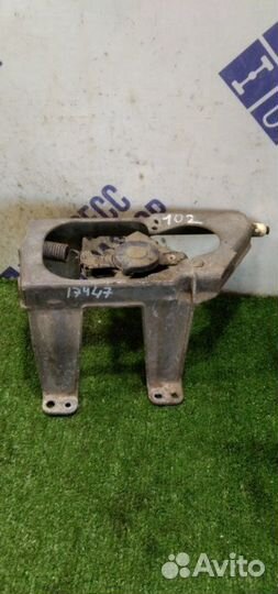 Трос ручника Mercedes-Benz W211 седан 2.2 CDI 2004