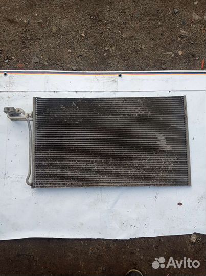 Радиатор кондиционера volvo c40