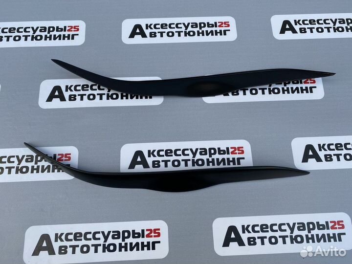 Реснички на фары Subaru Legacy Wagon bp 2003-2007г