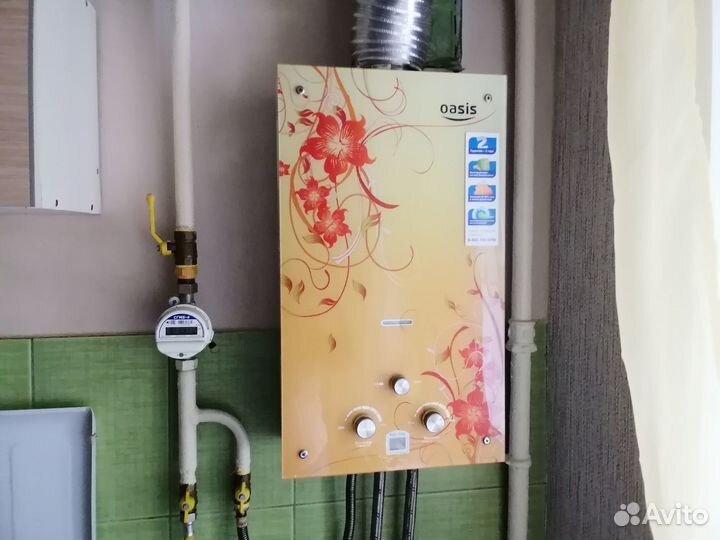 Газовая колонка на запчасти, в рабочем состоянии