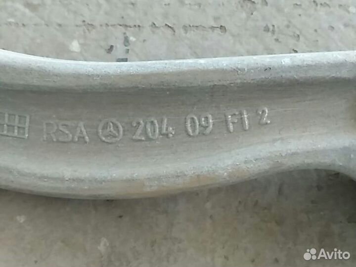 Рычаг задний левый Mercedes W204 C180