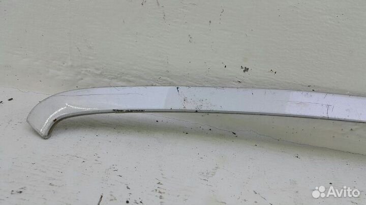 Молдинг (накладка) левый Mercedes-Benz C-Class