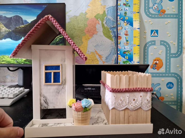 Домик интерьерный