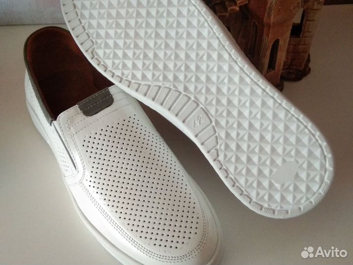 Туфли мужские 42 размер новые