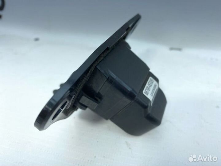 Камера заднего вида Toyota Highlander 2 40