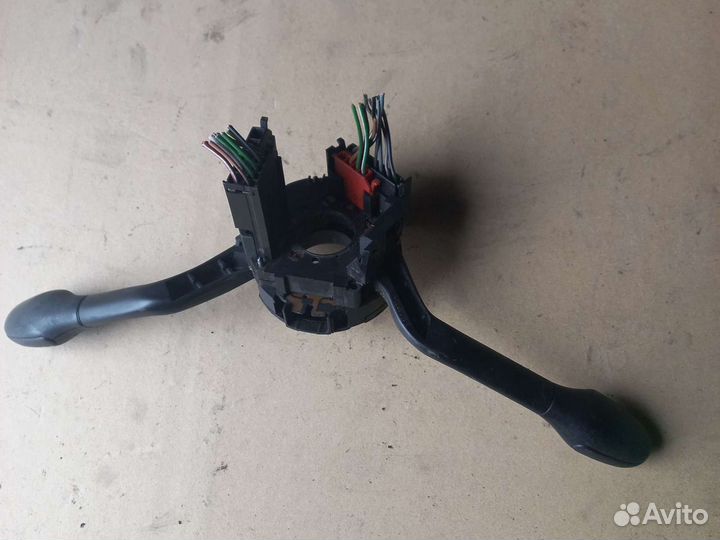 Vw T4(96-03) подрулевой 703953503AK переключатель