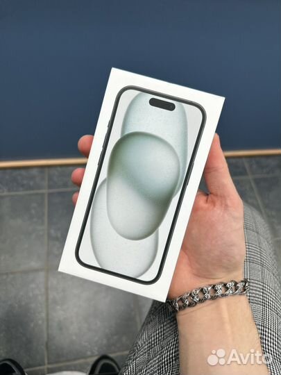iPhone 15, 128 ГБ