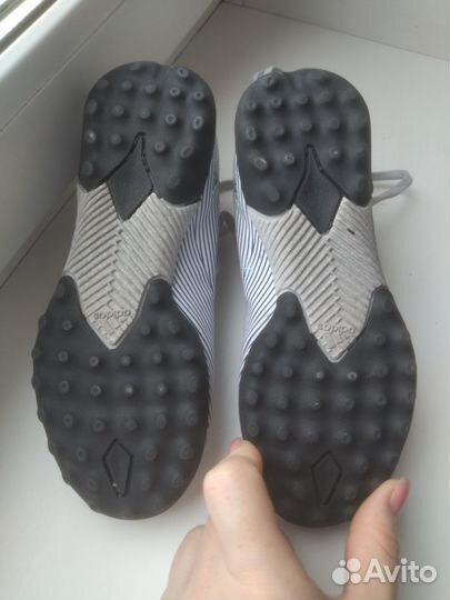 Футбольные бутсы сороконожки 29 размер adidas