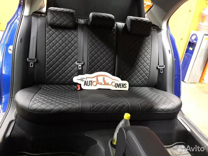 Чехлы на Шкода Рапид из Экокожи Ромб Автопилот