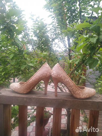 Туфли женские