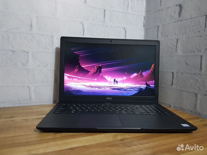 Шустрый ноутбук 15.6