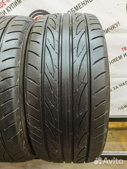 Yokohama Advan Fleva V701 235/45 R17 97W