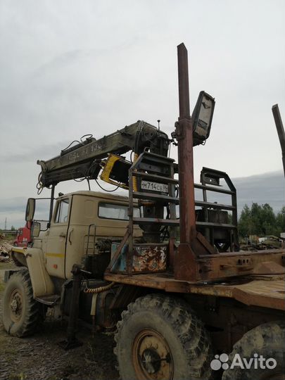 Урал 4320-1112-10 С КМУ, 2002
