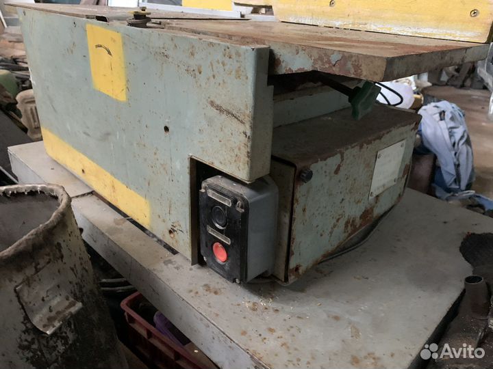 Деревообрабатывающий станок