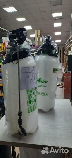 Опрыскиватель садовый 8л Polyagro Lite (эконом)