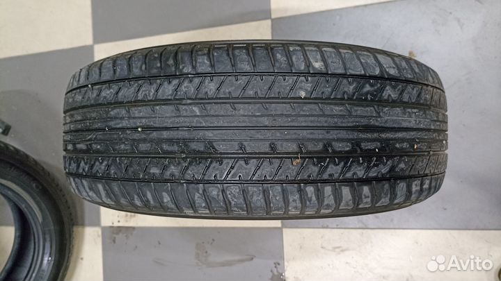 Yokohama Aspec A349A 215/60 R17 96H