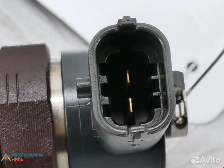 Форсунка Opel Insignia (A) 2010 55566050