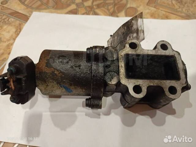 Клапан EGR дизельный Toyota Avensis