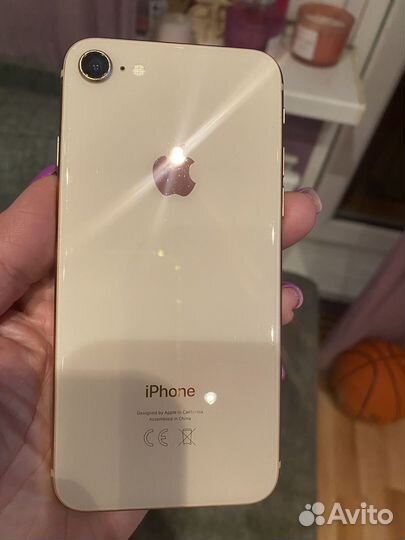 iPhone 8, 64 ГБ