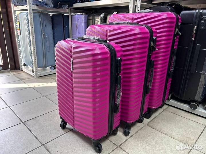 Чемодан для ручной клади