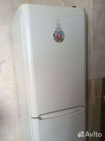 Холодильник бу