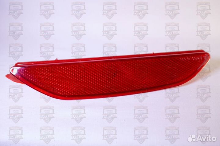 Отражатель в задний бампер KIA RIO 2010-2014 4D