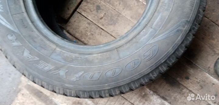 Goodyear Wrangler AP 265/70 R16