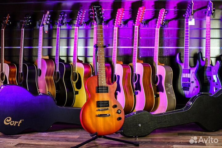 Электрогитара Epiphone Les Paul + Аксессуары