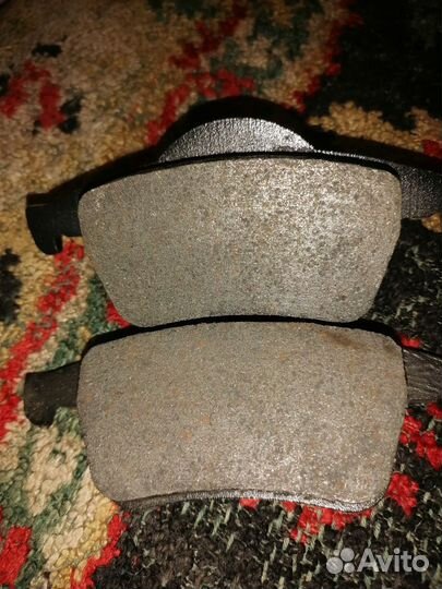 Тормозные колодки вольво s80