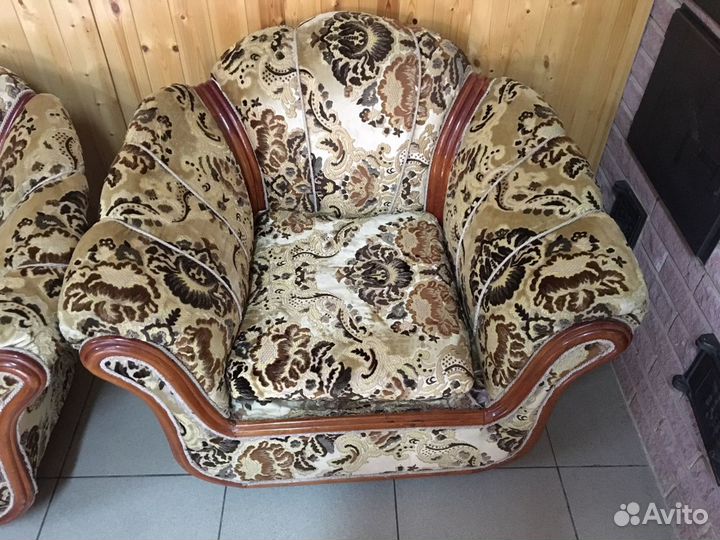 Диван и 2 кресла бу