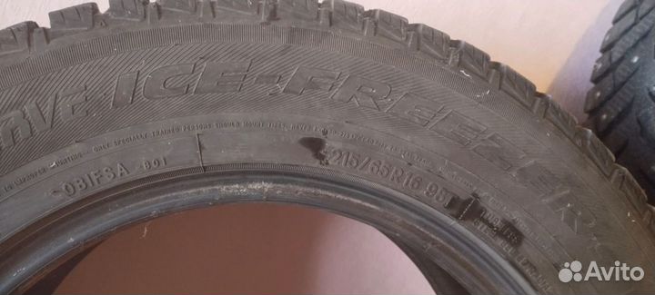 Toyo Observe Ice-Freezer 215/65 R16 98T